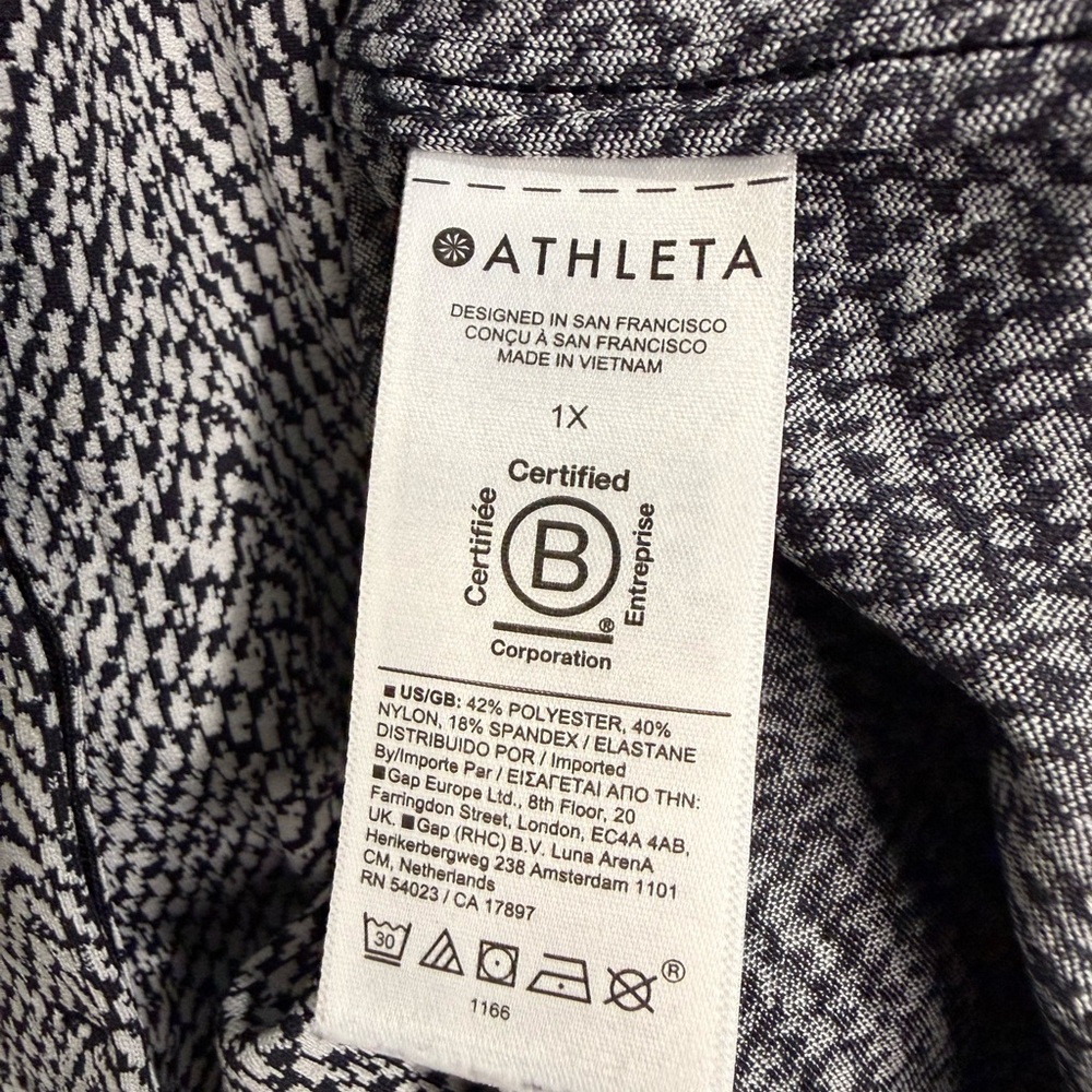 Athleta Braiden Black and White Textured Patterned Shirt Jacket - Picture 8 of 9